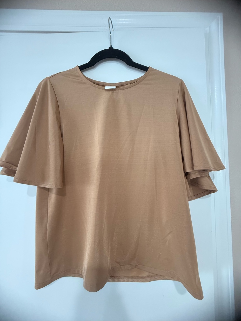 H&M Camel Flutter Sleeve Blouse